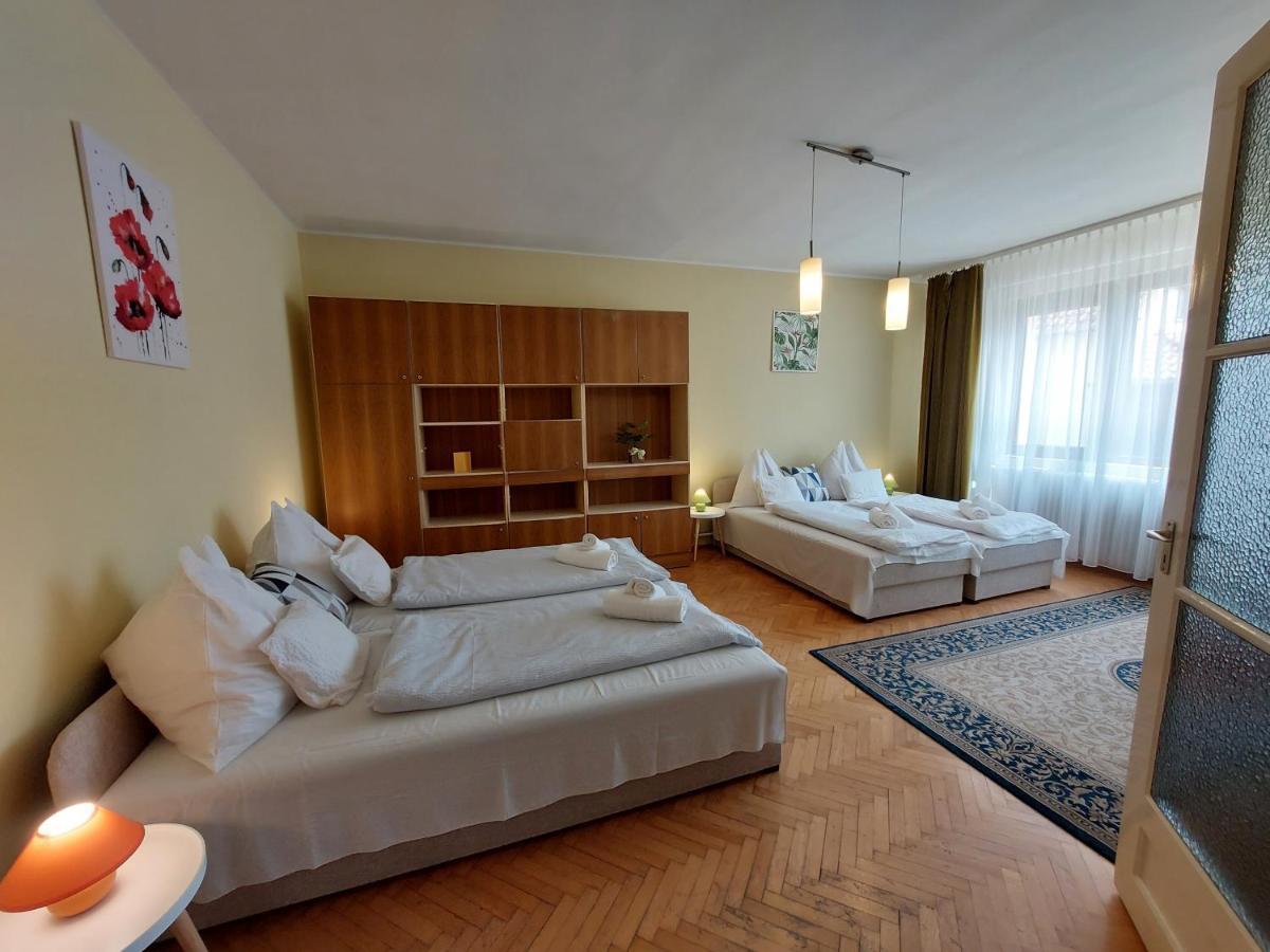 Barbara Apartmanhaz Keszthely Exterior photo