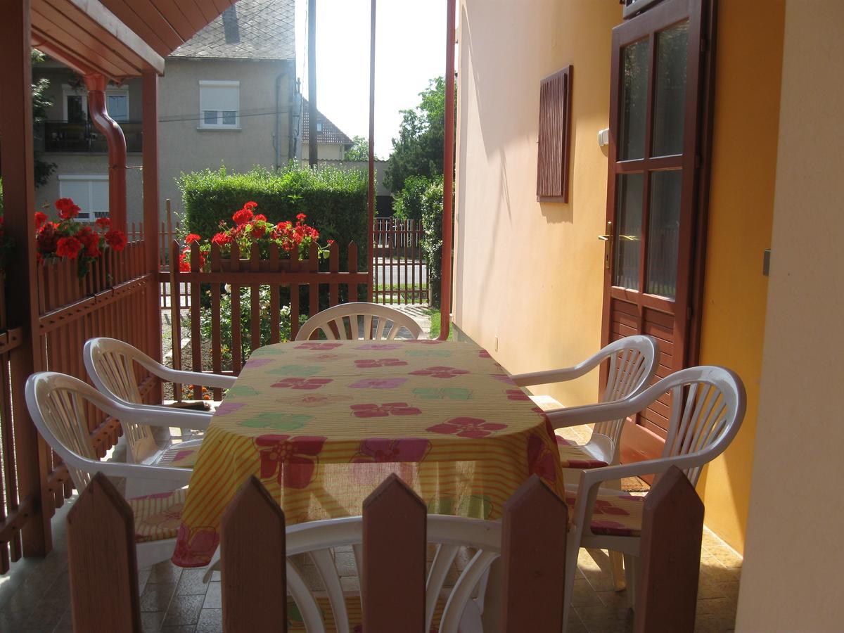 Barbara Apartmanhaz Keszthely Exterior photo