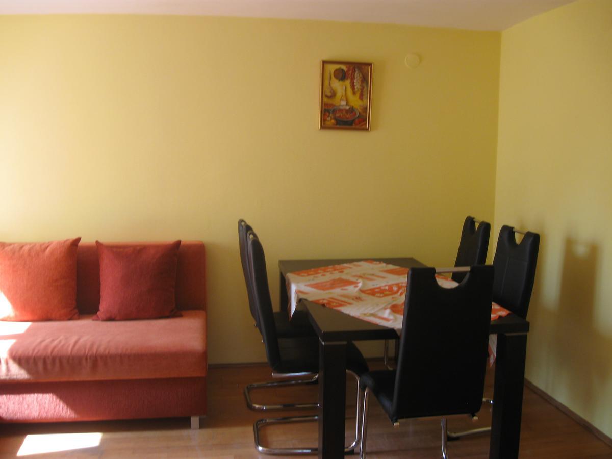 Barbara Apartmanhaz Keszthely Exterior photo
